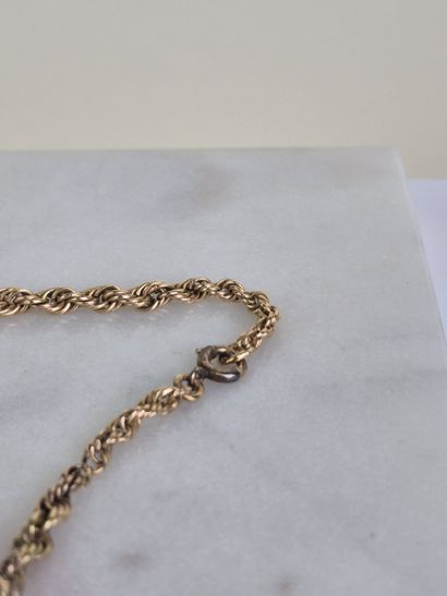 Collier en or jaune 18k 750 millièmes à maille...