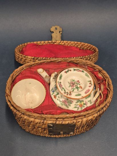 CHINA, 20th century
In a small basket, a...