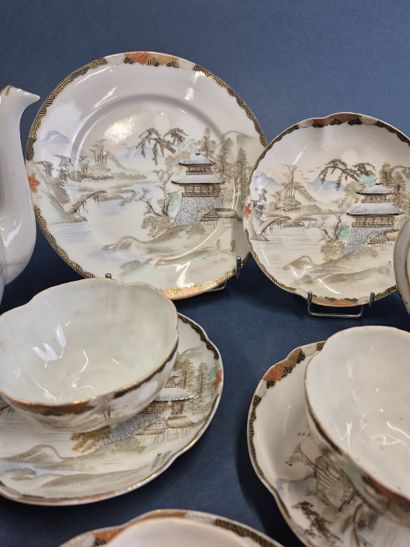 CHINA, 20th century Porcelain enamelled tea...