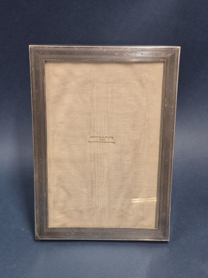 MAPPIN WEBB
Cadre en argent anglais 925 millièmes...
