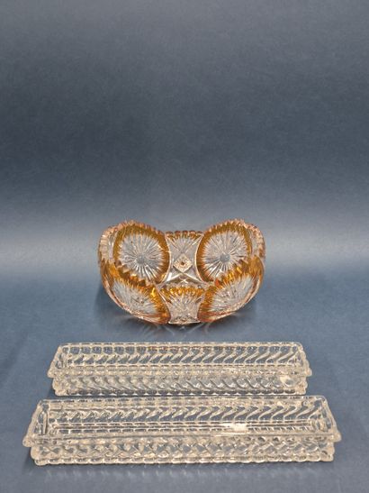 BACCARAT, France.
Coupe en cristal taillé...