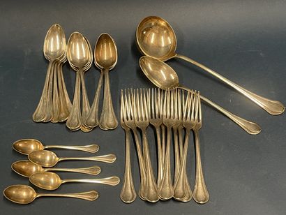 CHRISTOFLE 
Partie de ménagère en métal argenté...