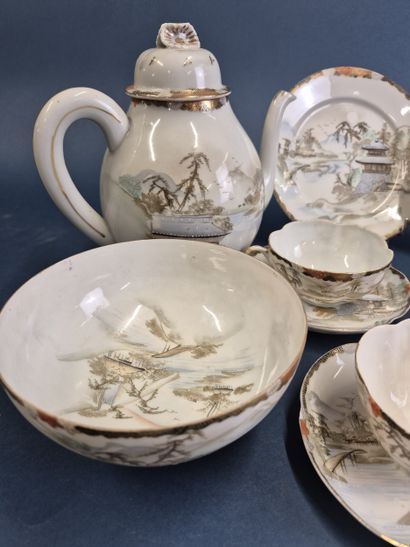 CHINA, 20th century Porcelain enamelled tea...