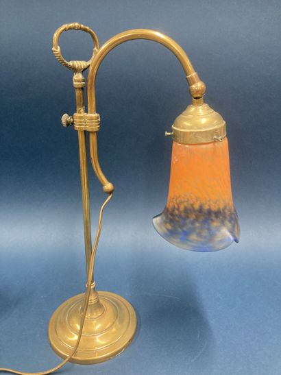 VERRERIE DE VIANNE
Lampe à poser en bronze...