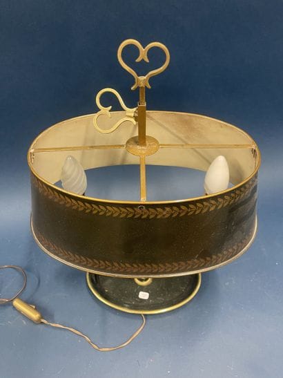 Lampe bouillotte à deux bras de lumière,...