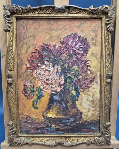 P. FOREST (1881-1971)
Vase fleuri 
Huile...