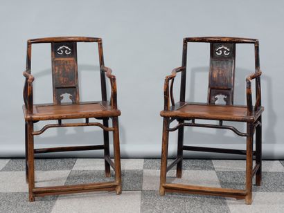 CHINA, early 20th century 
Pair of straight-backed...