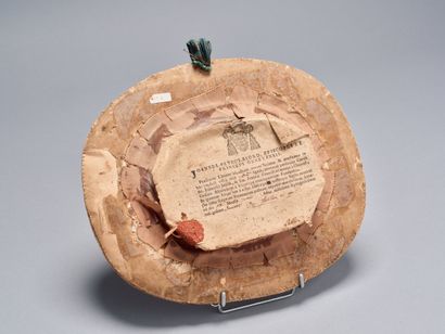 Reliquary with paperolles. 18th century....