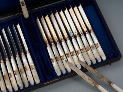 TOURON House 
Suite of 12 fruit knives, 12...