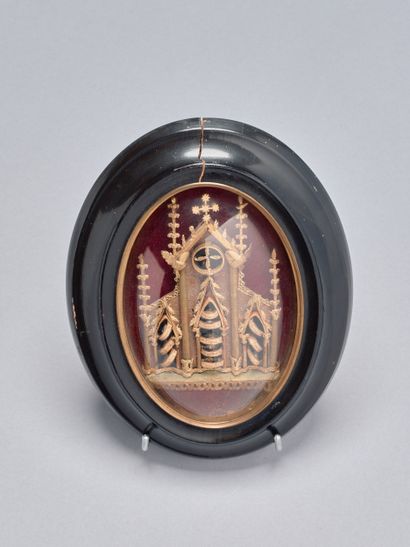Reliquary in gilded paper, 19th century....