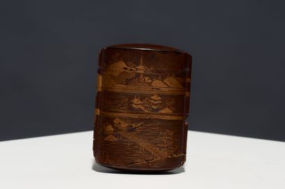 JAPAN, 19th century
Inro with four compartments...