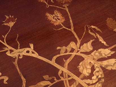 Louis MAJORELLE (1859 - 1926)
Coffee table...
