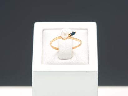 Bague en or jaune 18k 750 millièmes ornée...