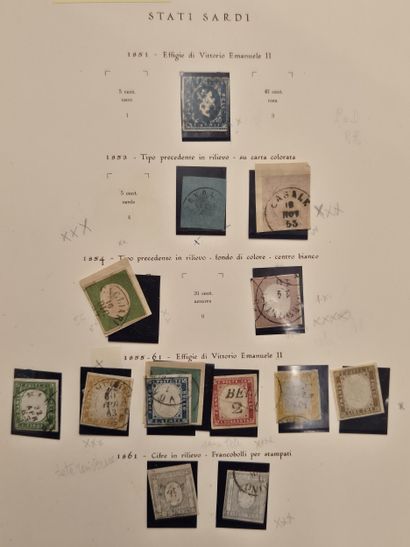 Dans un classeur, collection de timbres des...