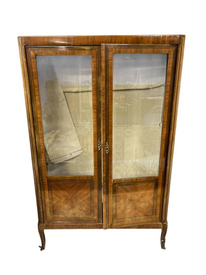 Petite vitrine en bois de placage ouvrant...