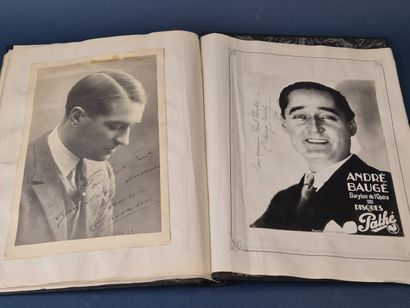 Classeur d'autographes d'artistes des années...