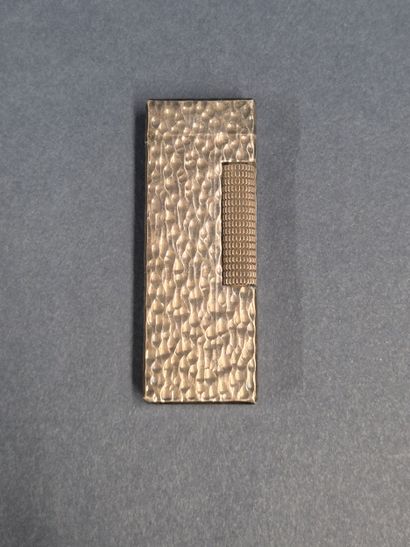 DUNHILL Made in Switzerland
Briquet en métal...