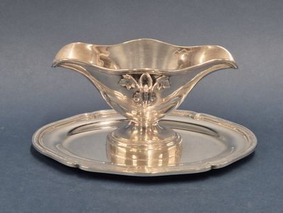 CHRISTOFLE
Saucière sur présentoir à modèle...