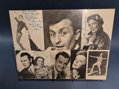 Lot de deux cadres photos avec autographes...