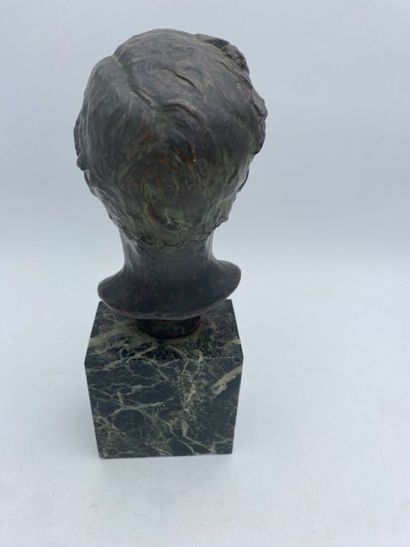 Pierre DUBOIS (1829-1905) - Bust of Louis...