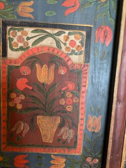 A polychrome lacquered pine wedding armoire
It...
