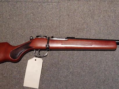 Carabine à verrou monocoup Manufrance calibre...