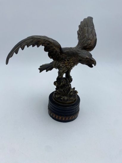 PONTET - An eagle on a branch
Bronze with...