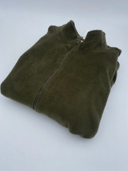 CLUB INTERCHASSE - LOVE GREEN 
Veste sans...