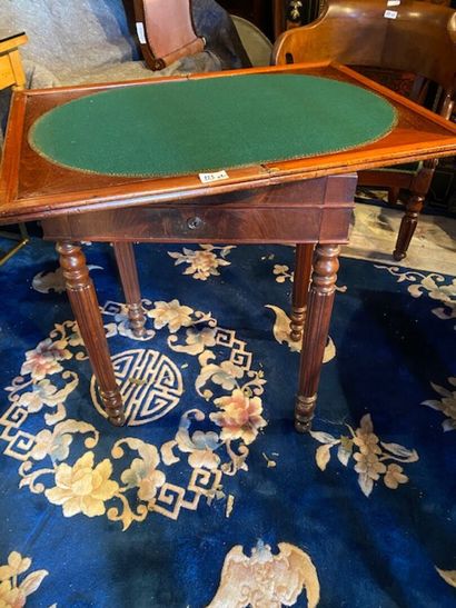 Mahogany and mahogany veneer game table
Opens...