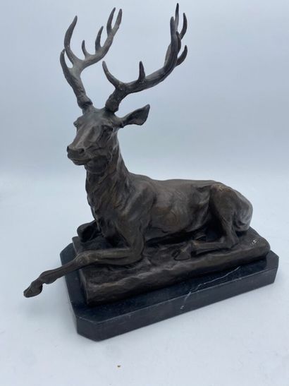 DC AHERT - A seated deer
Bronze with medal...