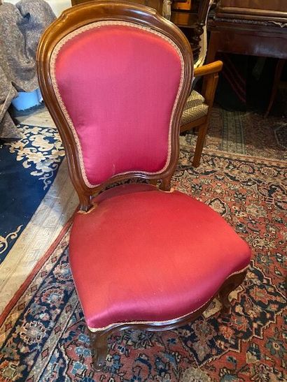 1 LOUIS PHILIPPE PERIOD MAHOGANY AND MAHOGANY...