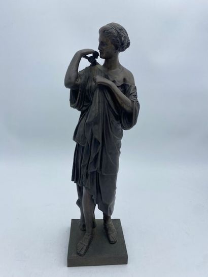 After Edouard Henri DE LE SALLE - Artemis
Bronze...