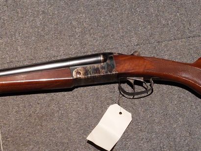 Fusil Robust juxtaposé modèle 221 calibre...