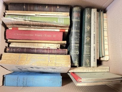 LITTERATURE - ARITHMETIQUE - CHIMIE - PSYCHOLOGIE...