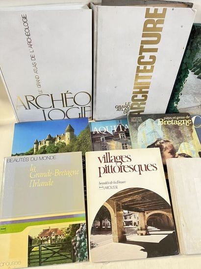VOYAGE - TOURISME - CHATEAU - ARCHEOLOGIE...