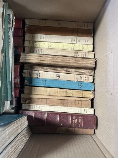 LITTERATURE - POESIE 
MARGRAVOU, Ccecile...