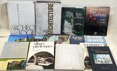 VOYAGE - TOURISME - CHATEAU - ARCHEOLOGIE...