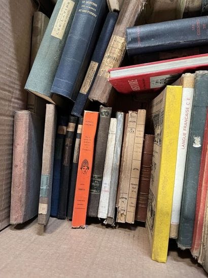 HISTOIRE - LITTERATURE - PHYSIQUE - ALGEBRE...