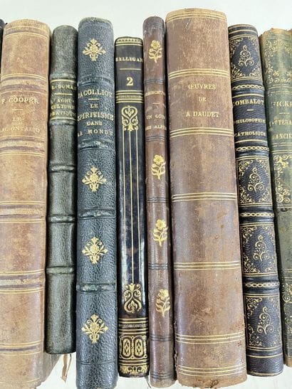 PHILOSPHY - LITERATURE - TRAVEL 
H. DIETZ,...