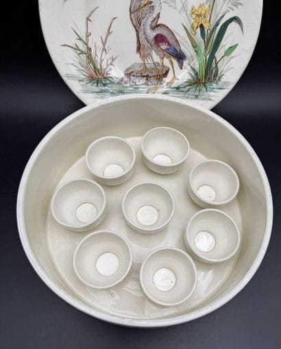 G&D PARIS
Porcelain egg cup with polychrome...