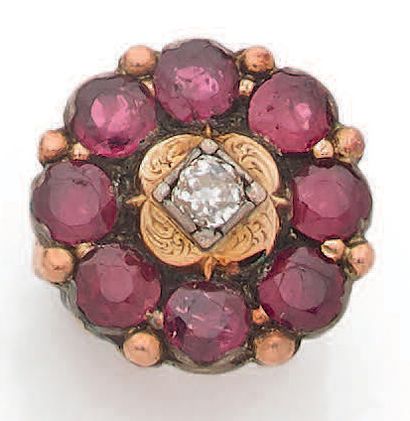 Ring decorated with an old-cut diamond (Acc.)...