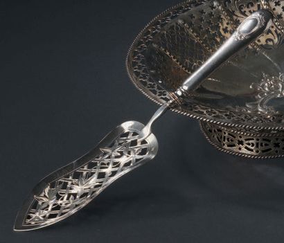 Silver pie scoop, openwork leaf pattern spatula...