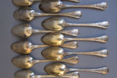 PUIFORCAT
Twelve teaspoons in vermeil, ribbon...