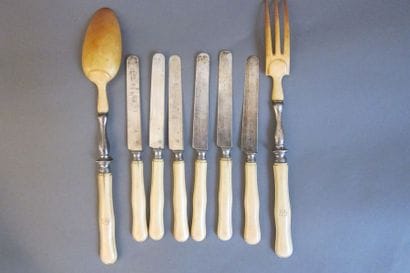 Six small knives with silver blade and ivory...