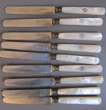 Nine fruit knives with vermeil blades and...