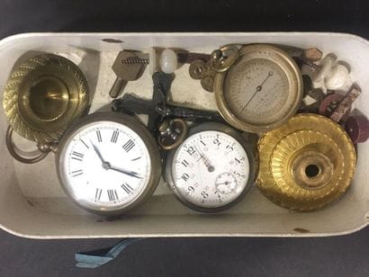 Lot de montres à gousset et débris de br...