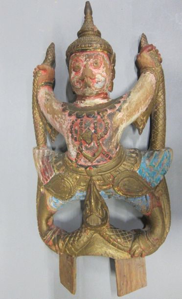 Sculpture ailée en bois polychrome

Thaïlande.

H...