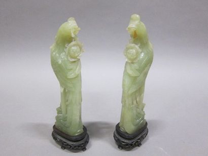 Deux faisans en néphrite de couleur céladon.

Chine,...