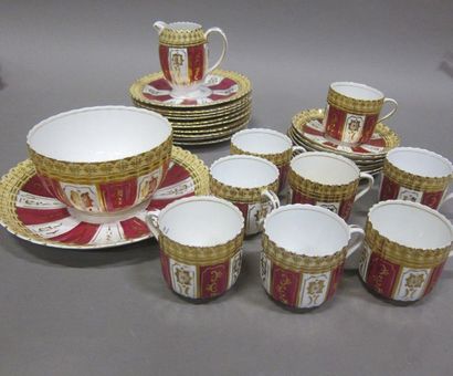 Service à thé et café en porcelaine de Paris...