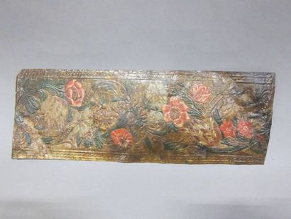 Fragment de cuir de Cordoue estampé à décor...